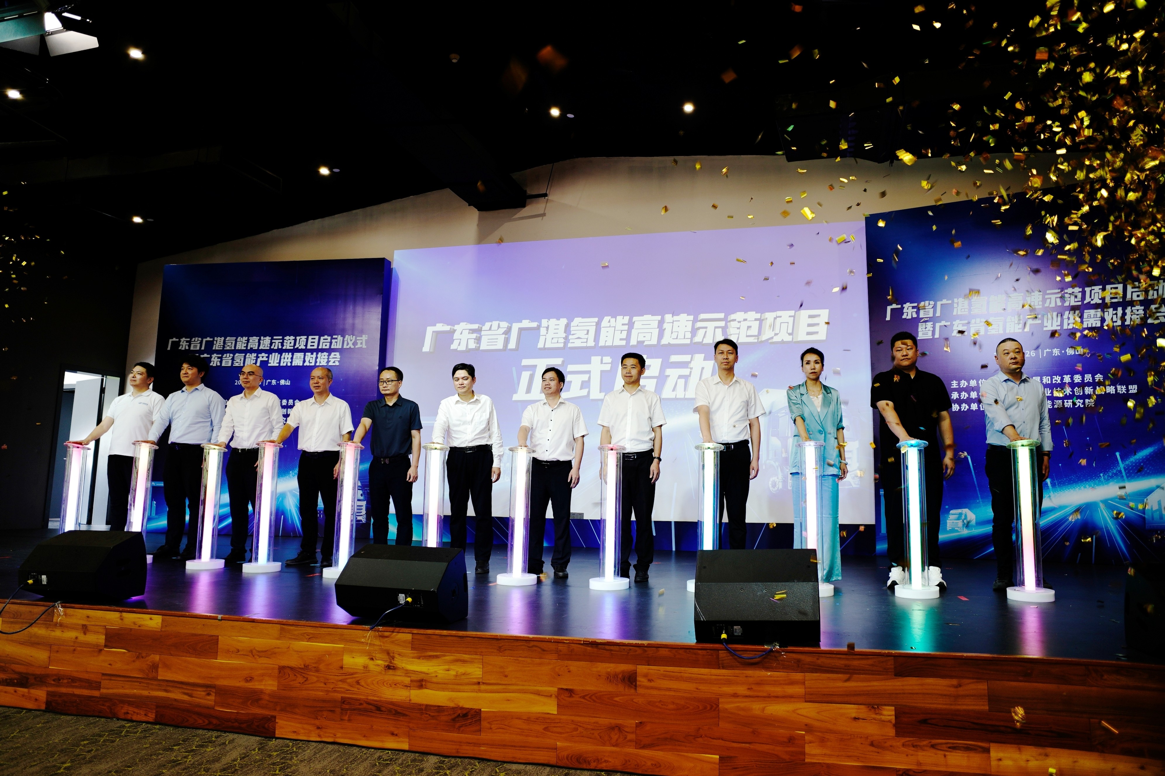 云奔潮涌 氫城合力丨昇輝新能源共建廣湛氫能高速示范項(xiàng)目，共同打造綠色運(yùn)輸新模式